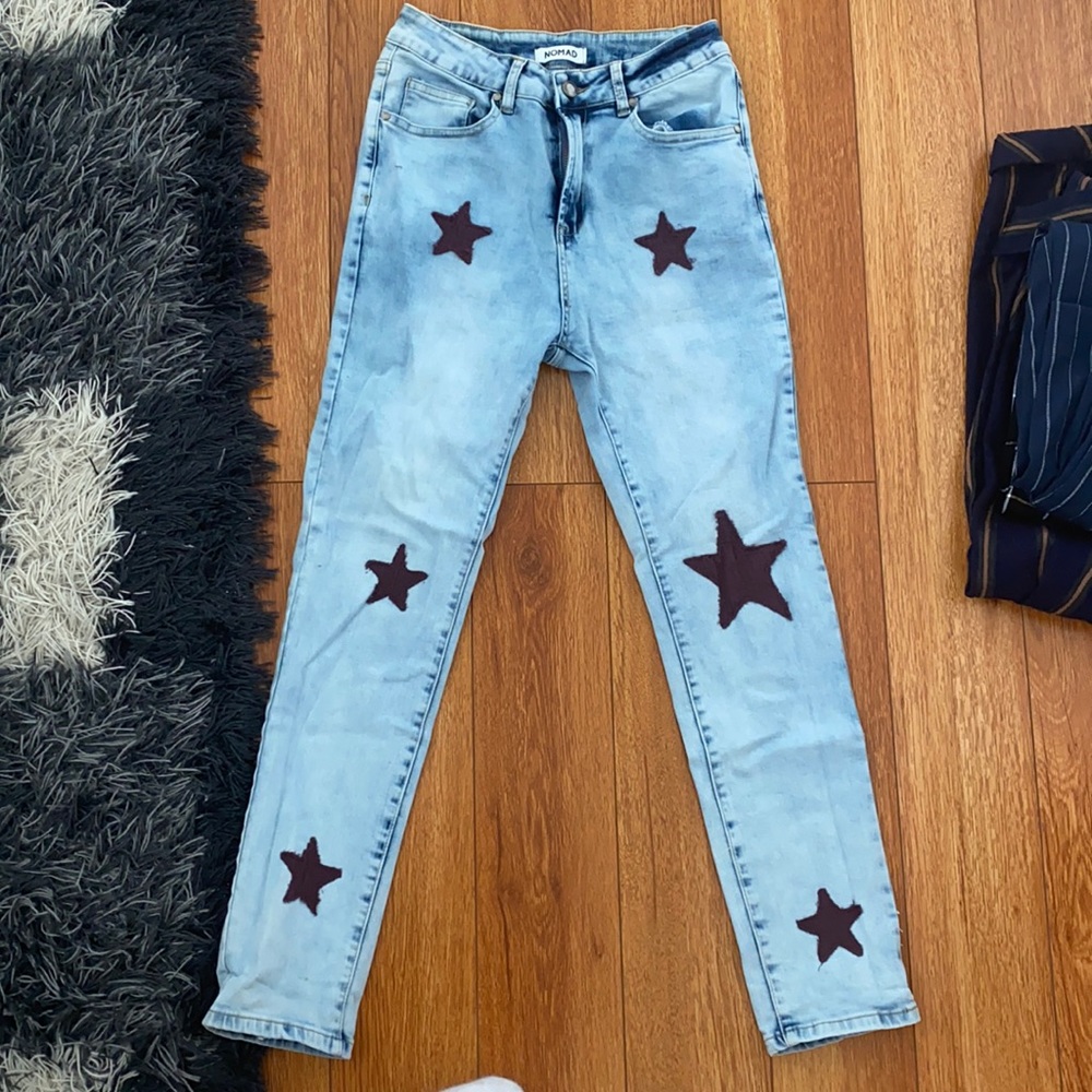 Nomad jeans with embroidered stats